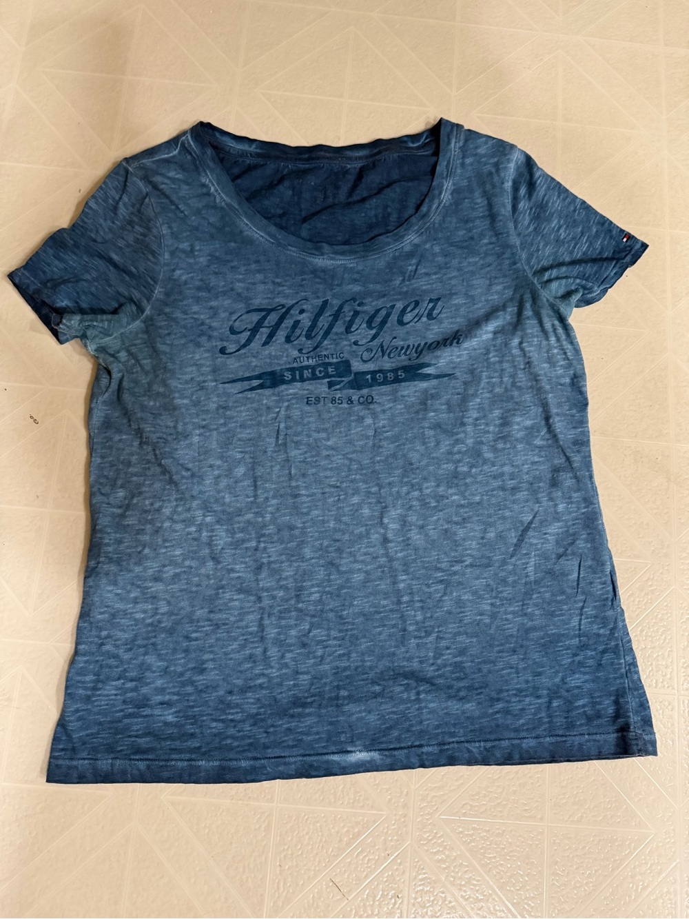 Tommy Hilfiger Indigo Graphic Scoop Neck Tee